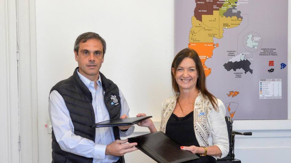 La Aduana capacitará a sus propios pilotos de dron. Foto: Aduana.