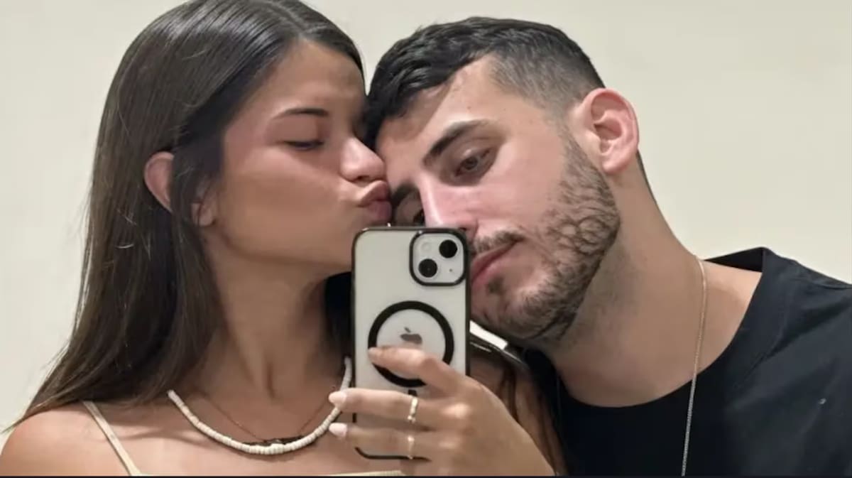 Matías Álvarez y su novia
