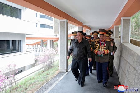 Kim Jong-un en su visita a la Universidad Político Militar Kim Jong-il. Foto: Reuters