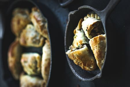 Empanadas; comida. Foto: Unsplash.