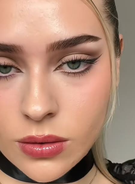 Delineado, maquillaje, ojo, mirada. Foto PINTEREST