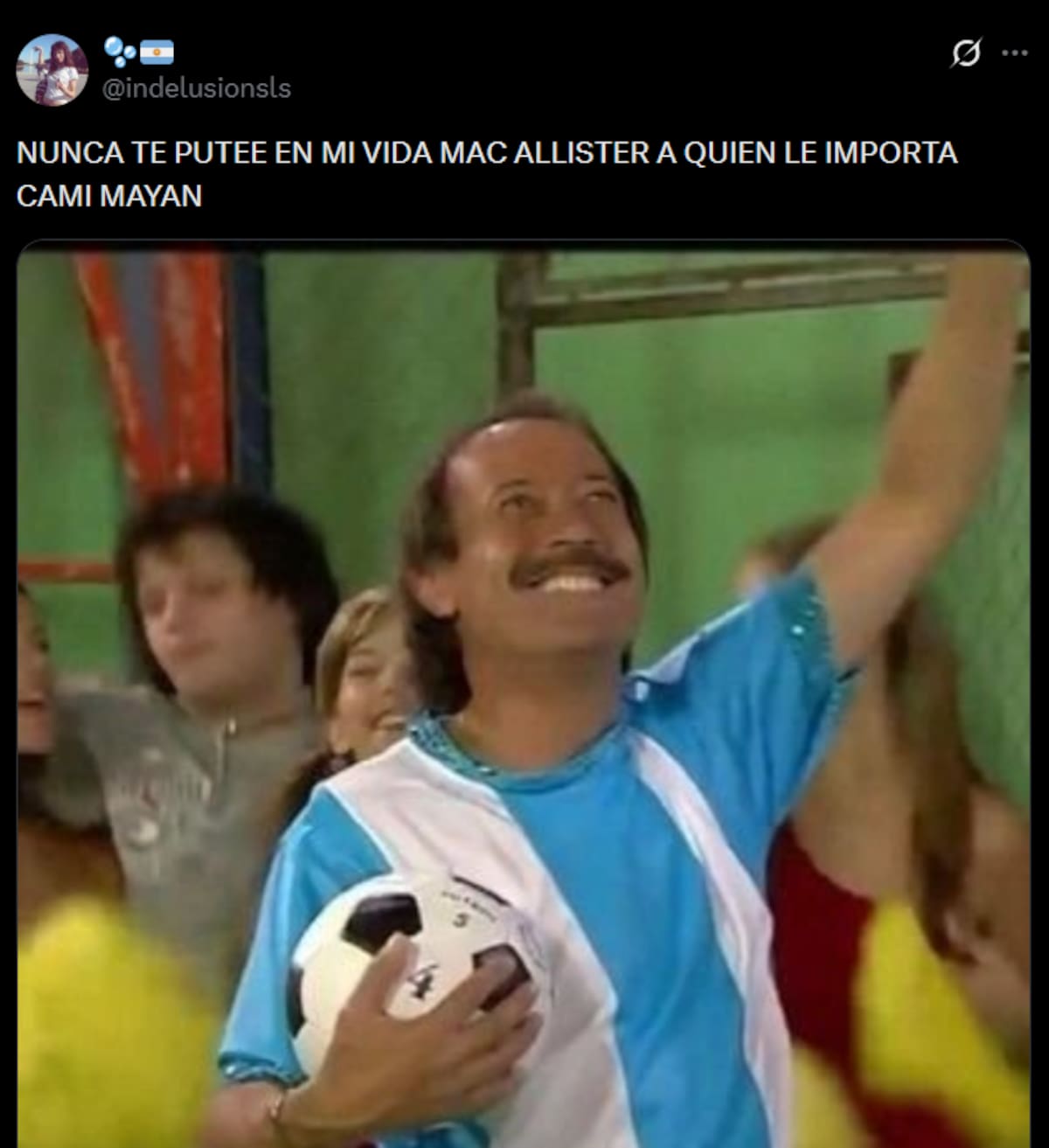 Meme de X por el partido de Argentina.