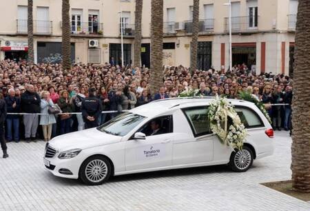 Funeral - Gabriel Cruz