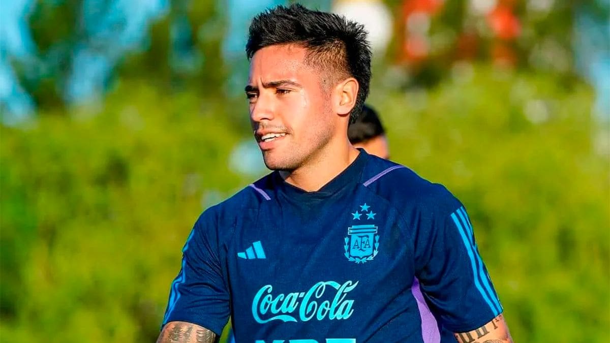 River suma su octavo refuerzo: acuerdo con Olympiakos para sumar a Francisco Ortega, un jugador con pasado en la Selección
