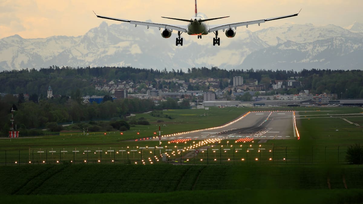 Premian a Aeropuertos Argentina en Berlín y destacan su innovación en la industria aeroportuaria.