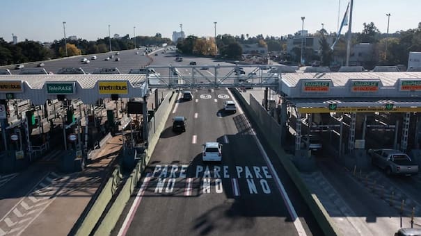 TelePASE o multa: desde el sábado, el peaje de la autopista Perito Moreno no aceptará más pago manual
