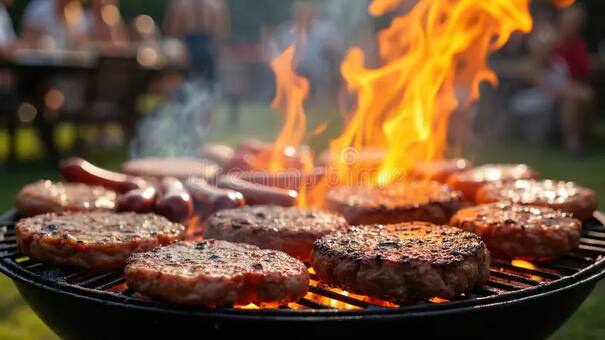 Murió la “salchicha” y la “hamburguesa”: por qué estos términos pueden quedar prohibidos