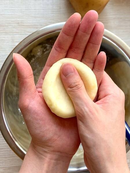 Hotteok, postre coreano. Foto: Pinterest.