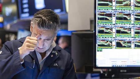 Wall Street cerró en rojo. Foto: EFE/Justin Lane