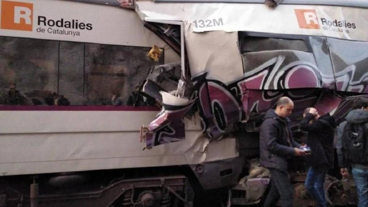 Accidente fatal en España, choque de trenes