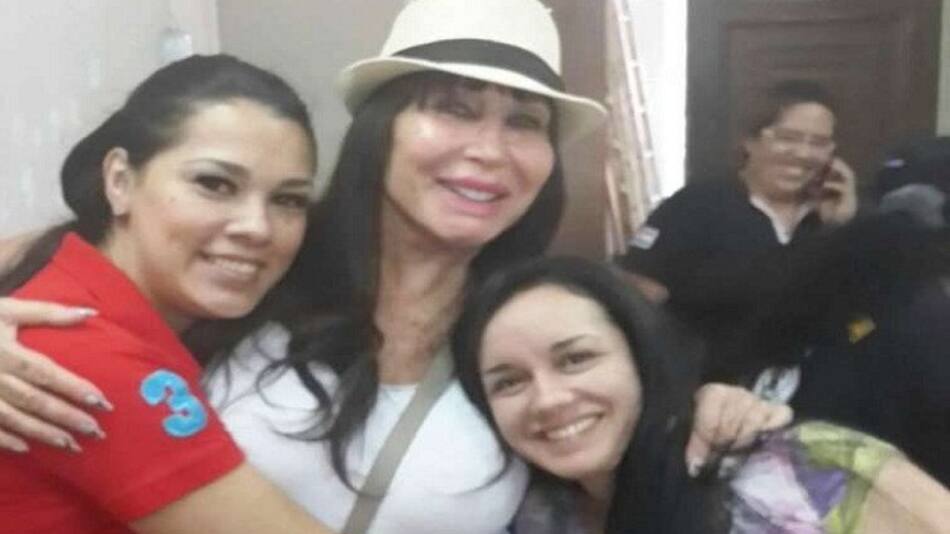 Moria Casan en Paraguay