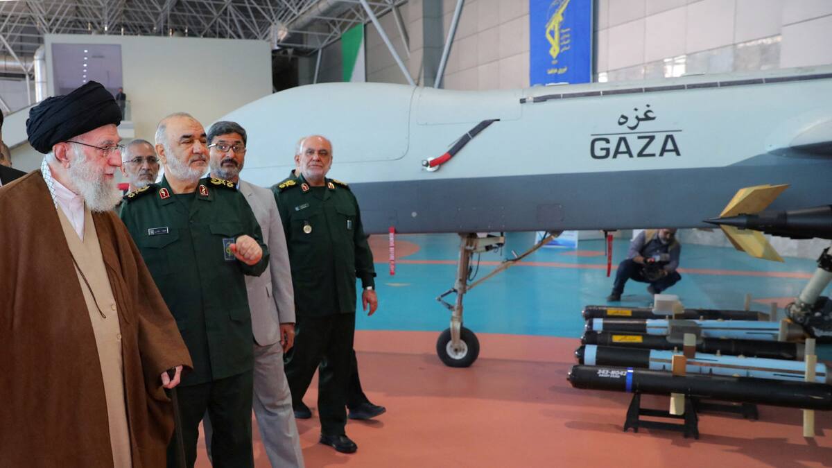 Irán presenta la segunda versión de su misil hipersónico. Foto: Reuters.