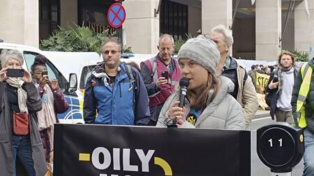 Greta Thunberg y su participación en la protesta efectuada en Londres. Foto: EFE.