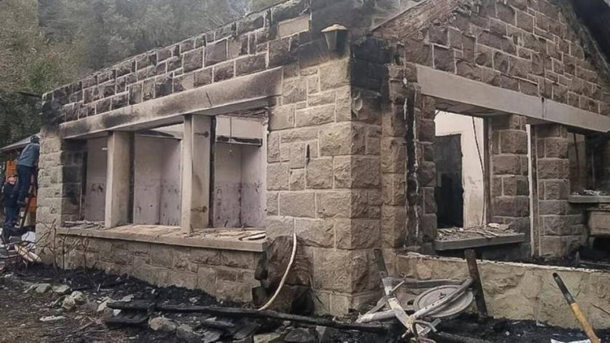 Ataque mapuche a puesto de Gendarmería en Villa Mascardi. Foto: NA.