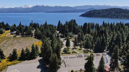 Predio en Bariloche entregado a mapuches.