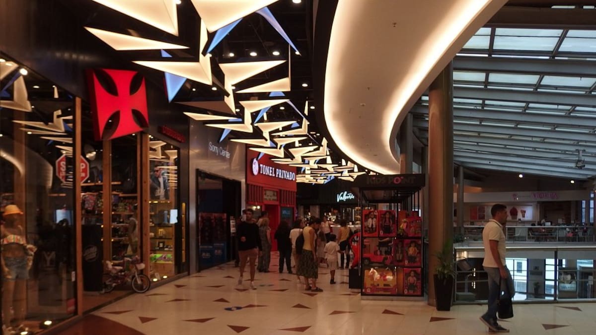 Se renueva el Alcorta Shopping.