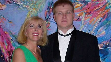 Shelley y su hijo Rory Sykes. Foto: Instagram @drshelleysykes.