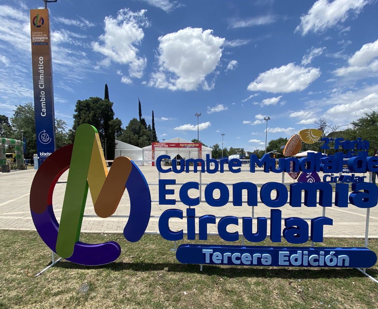 Canal 26 y 26 Planeta presentes en la Tercera Edición de la Cumbre Mundial de Economía Circular. Foto: Canal 26