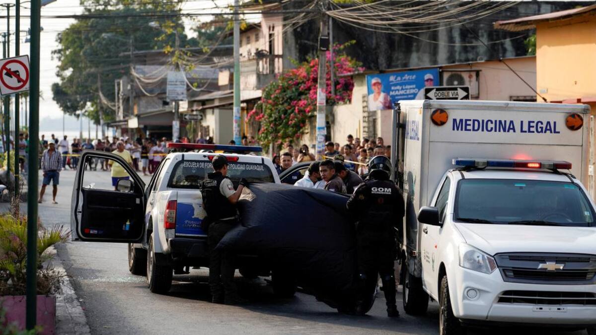 Muertos por ataque armado en Guayaquil, Ecuador, Reuters
