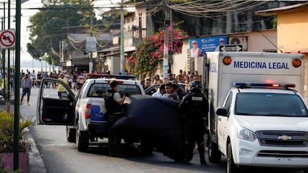 Muertos por ataque armado en Guayaquil, Ecuador, Reuters