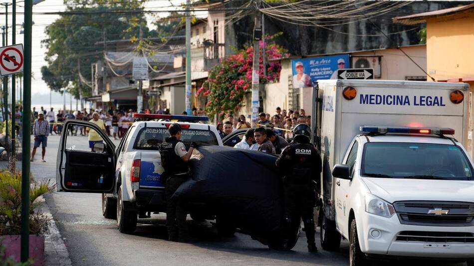 Muertos por ataque armado en Guayaquil, Ecuador, Reuters