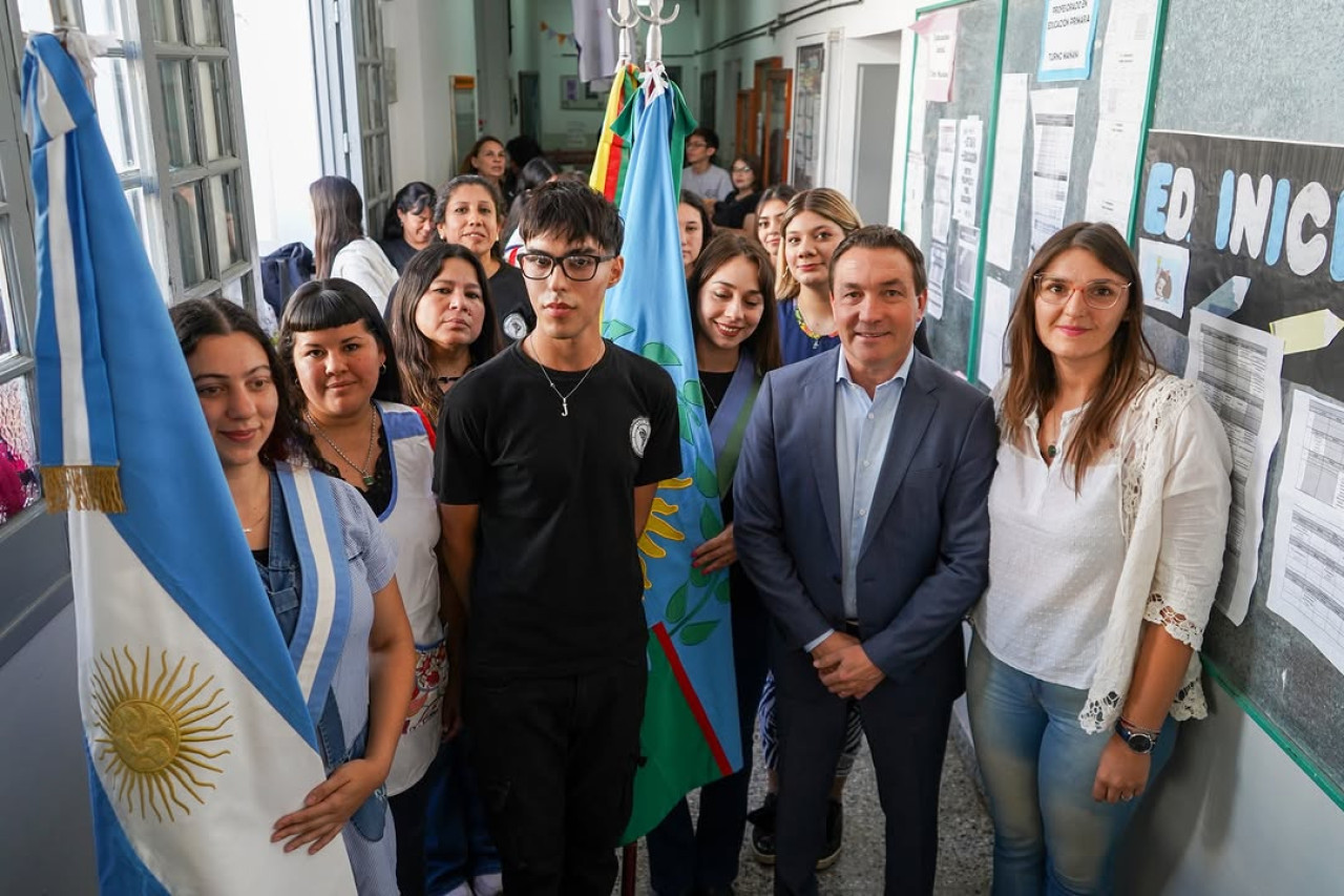 Inicio del Ciclo Lectivo en el renovado Instituto de Formación Docente N°54.