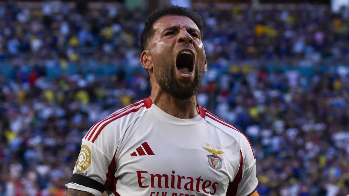 A un paso de River: Nicolás Otamendi firmará su contrato este viernes y es la primera bomba del mercado de pases
