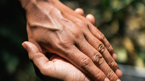 Un ranking del corazón: la lista de los 10 países más generosos del mundo