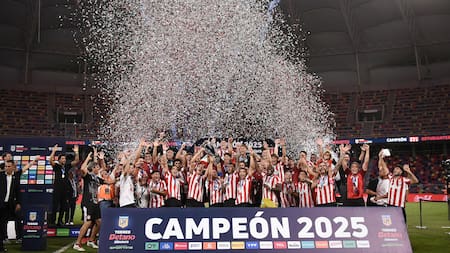 Estudiantes venció a Racing por penales y es el campeón del Torneo Clausura: a qué copas y finales clasificó