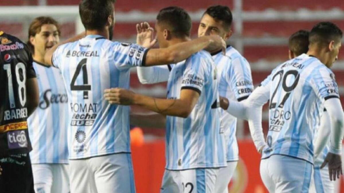 Atlético tucumán vs. The Strongest - Copa Libertadores - Fútbol - Foto LaRepublica