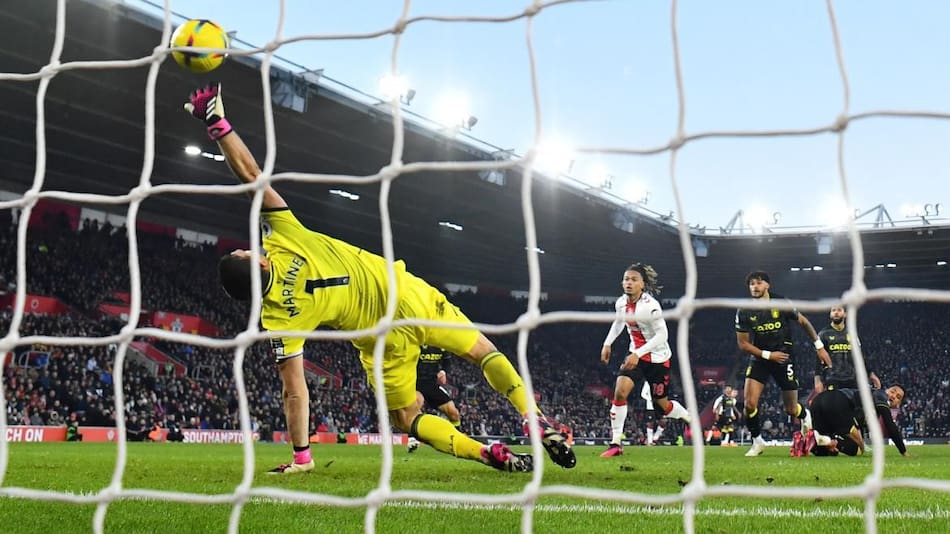 Dibu Martínez, Aston Villa vs Southampton. Foto: REUTERS