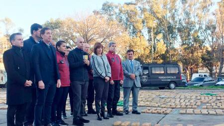 Megaoperativo anti drogas en Villa Lugano: incautan cargamento de marihuana por $30 millones