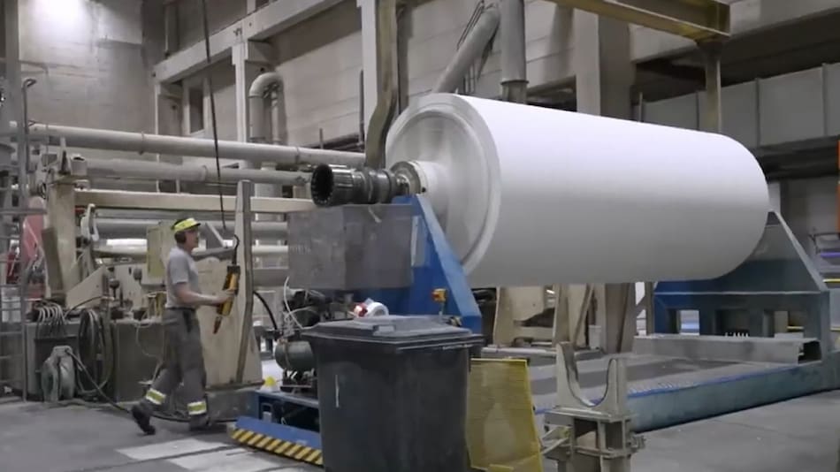 Papelera en Alemania cierra sus puertas por la crisis energética. Foto: captura de video.