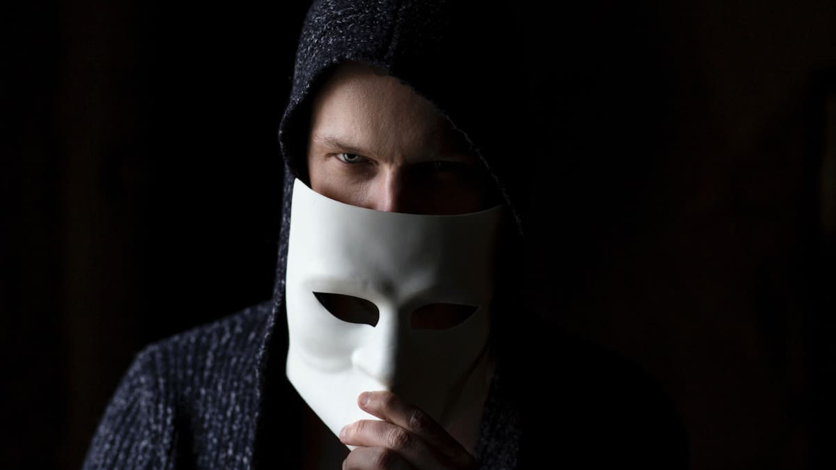 Vampiros energéticos: ¿qué son y cómo detectarlos para evitar que nos afecten?