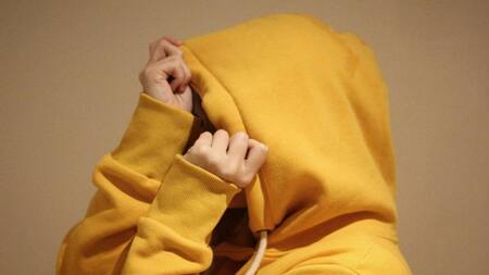 Buzo canguro. Fuente: Unsplash