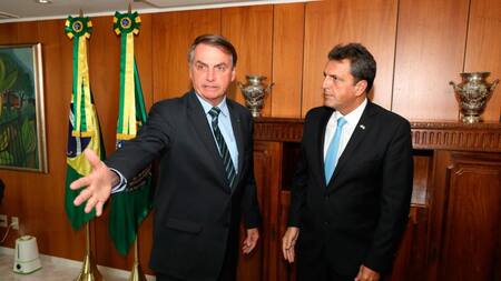 Sergio Massa con Jair Bolsonaro en Brasil.