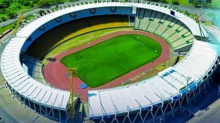 El estadio cordobés reemplazará al Mané Garrincha de Brasilia. Foto: NA.
