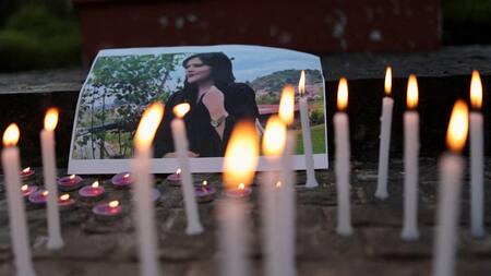 El recuerdo tras la muerte de Mahsa Amini en Irán. Foto: Reuters.