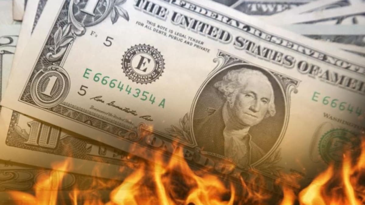 Dólar en llamas