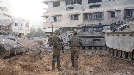 Soldados israelíes en Gaza. Foto: Reuters