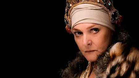 Claudia Lapacó, "Madre Coraje"