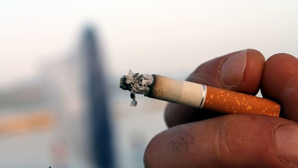Milán no dejará que las personas fumen al aire libre. Foto: Pexels.