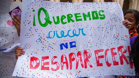 Marcha de mujeres en México. Foto: EFE.