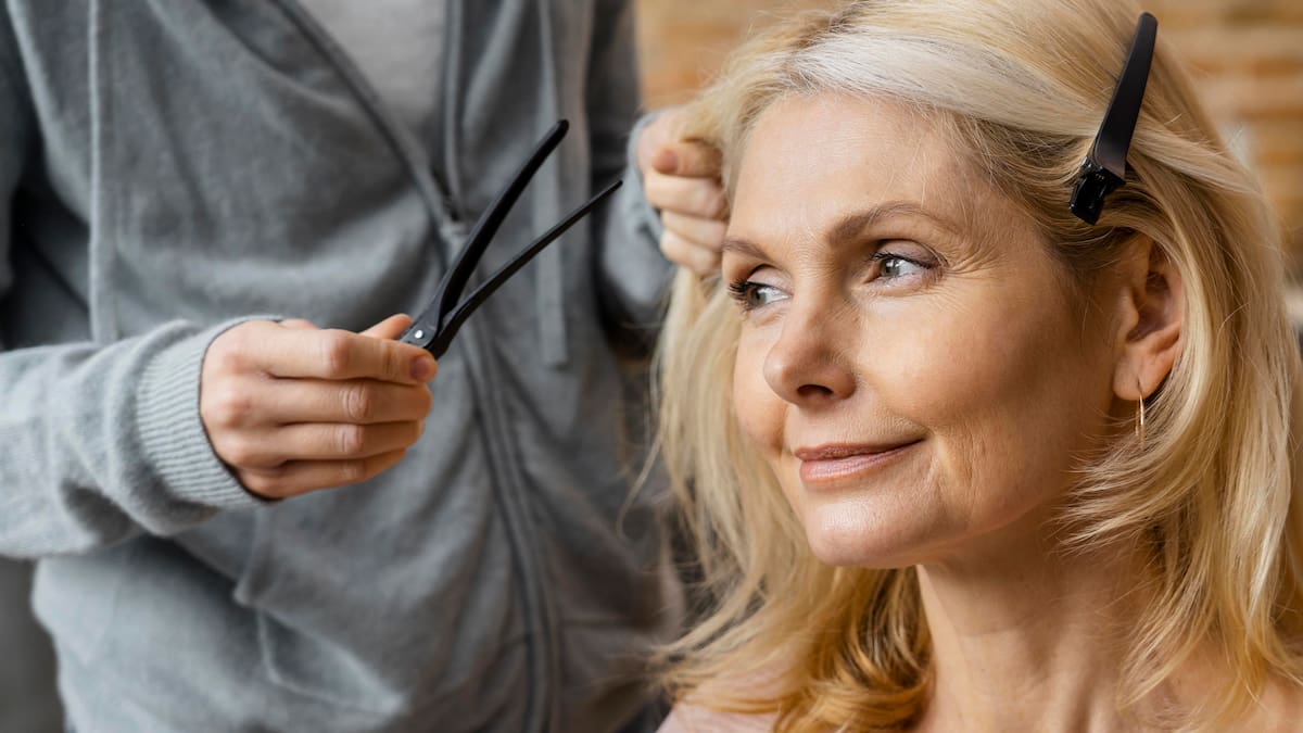 Corte de pelo con canas