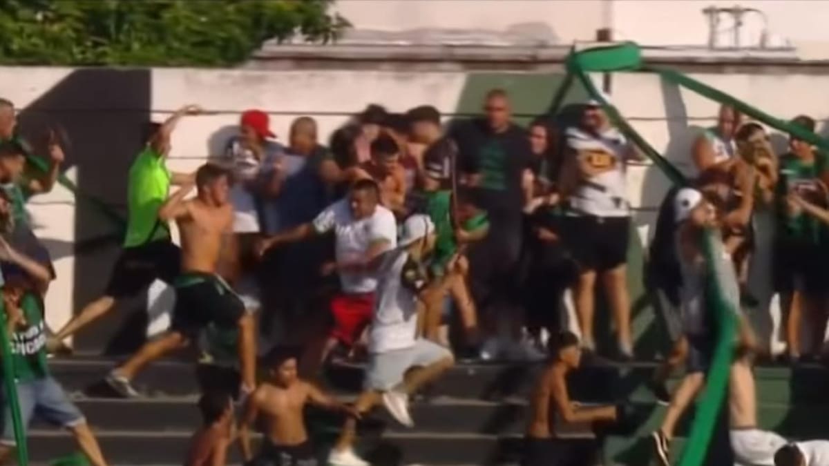 Por graves incidentes en Nueva Chicago, arrestaron al jefe de la barra