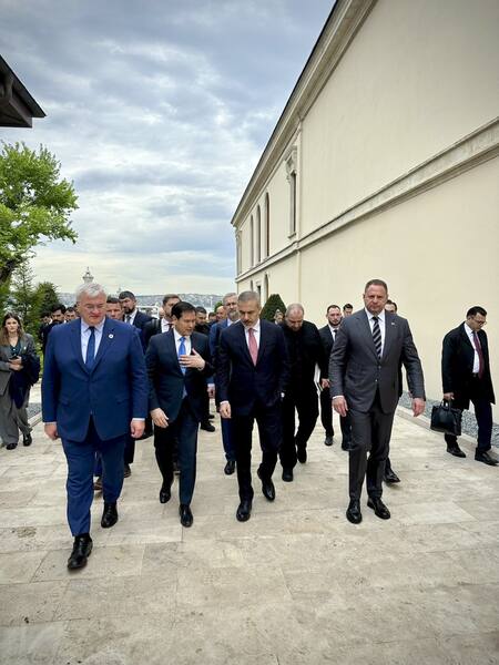 Encuentro de delegaciones de Ucrania y Rusia en Turquía. Foto: EFE
