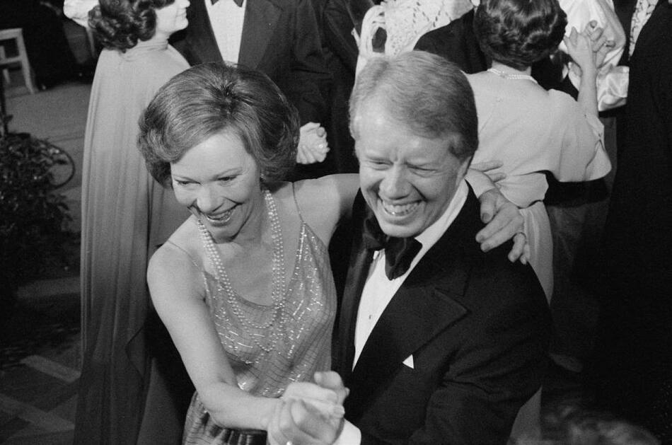 Jimmy Carter junto a su esposa Rosalynn. Foto: NA.