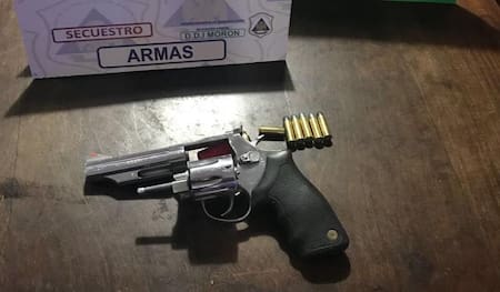 Arsenal encontrado en supuesto asesino de Lourdes