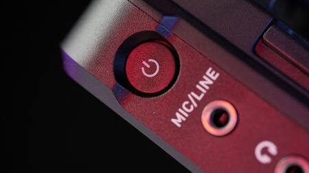 ON/OFF; control remoto. Foto: Unsplash.