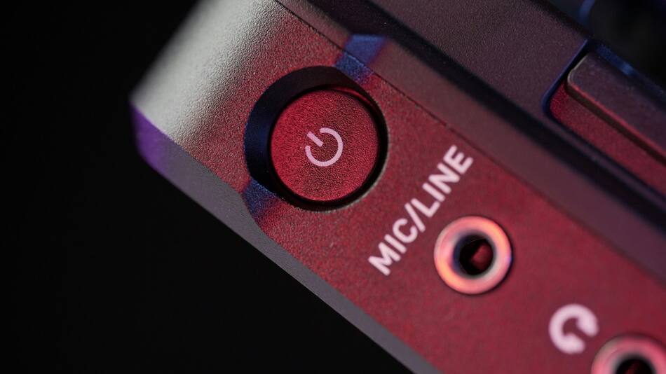 ON/OFF; control remoto. Foto: Unsplash.